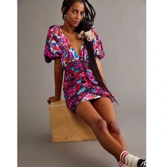 FOR LOVE & LEMONS
LOVE&LEMONS CASSANDRA MINI DRESS PINK - Picture 10 of 11